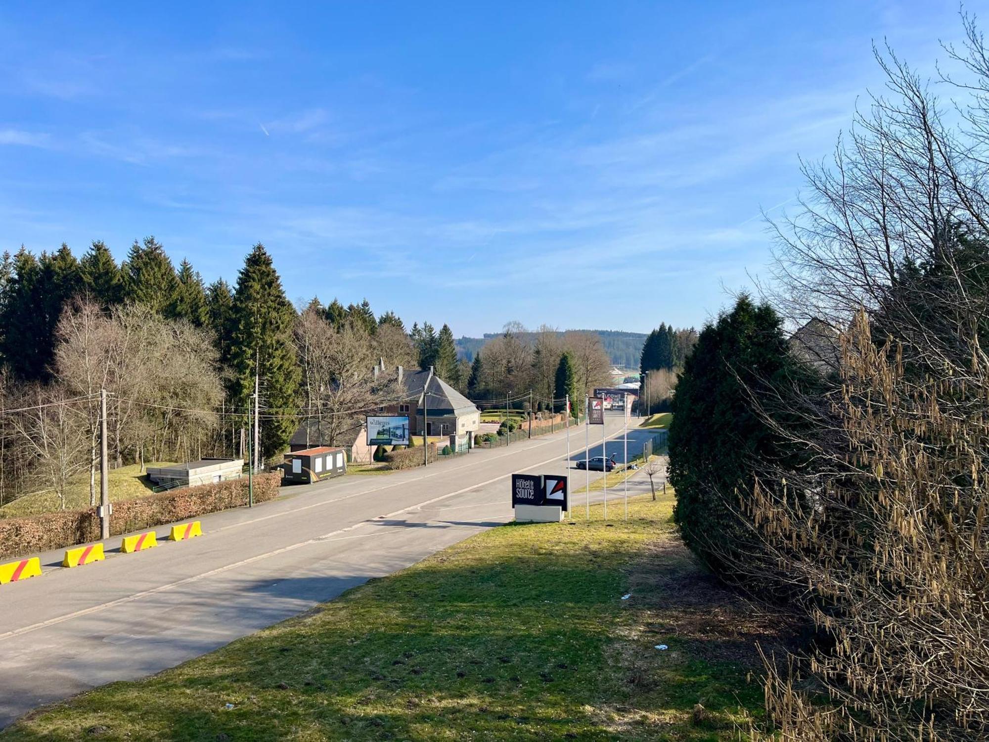 Loft De Prestige Au Pied Du Circuit Lägenhet Francorchamps Exteriör bild